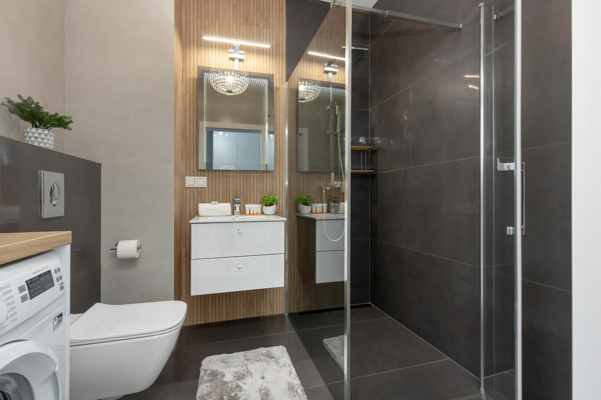 Warsaw Kotsisa Apartments With Parking By Noclegi Renters Exterior foto